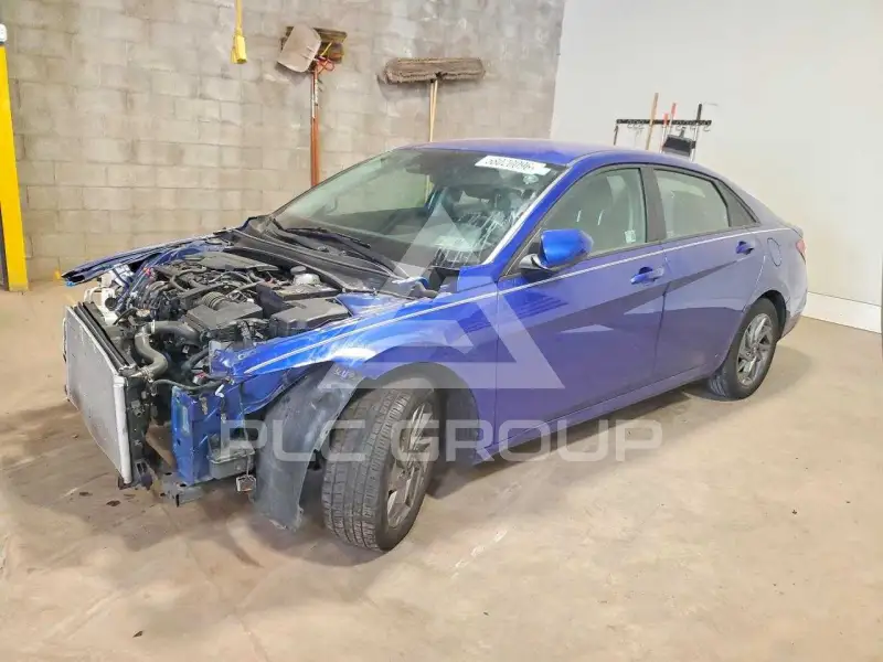 2024 Hyundai Elantra фото