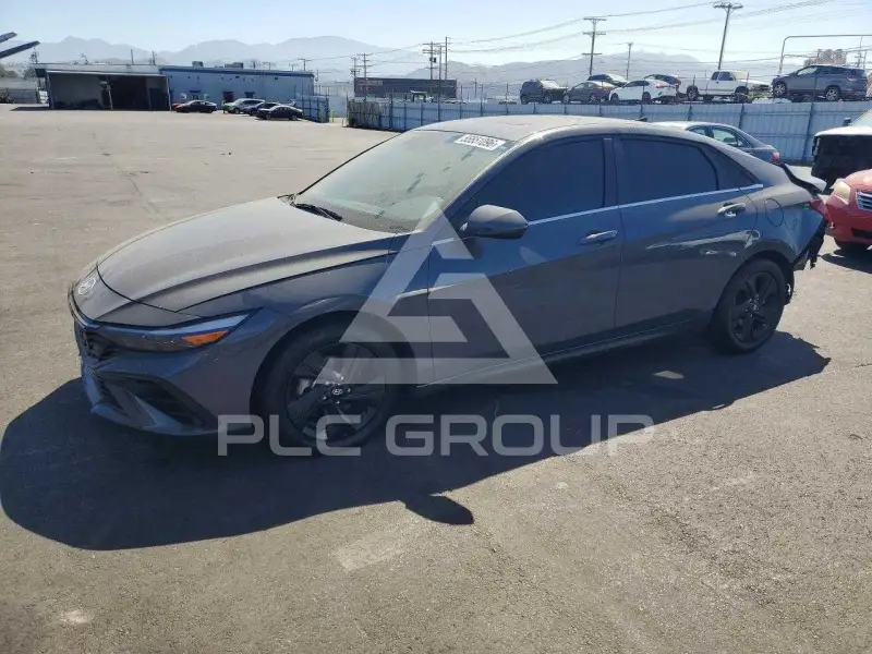 2024 Hyundai Elantra photo