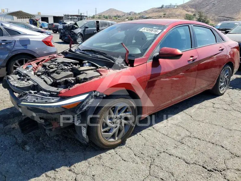 2024 Hyundai Elantra photo