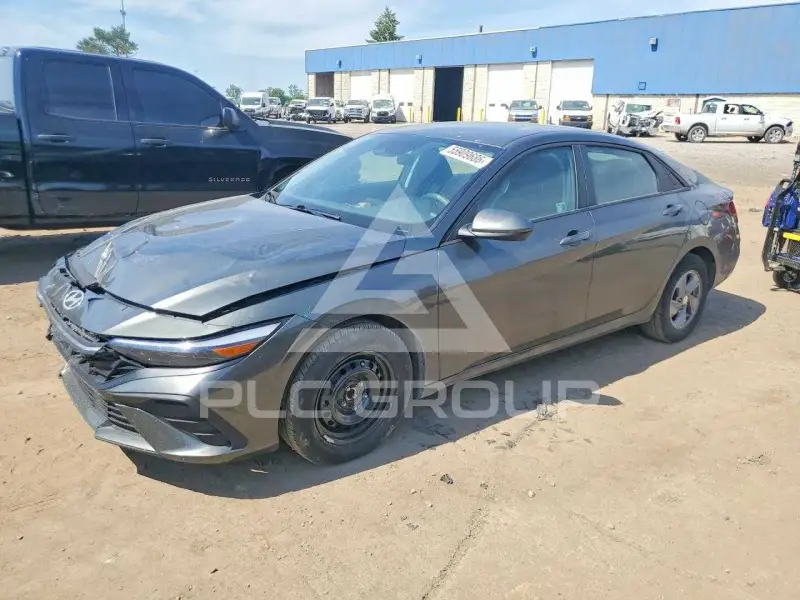 2024 Hyundai Elantra фото