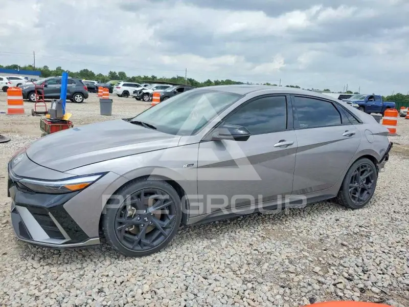 2024 Hyundai Elantra фото
