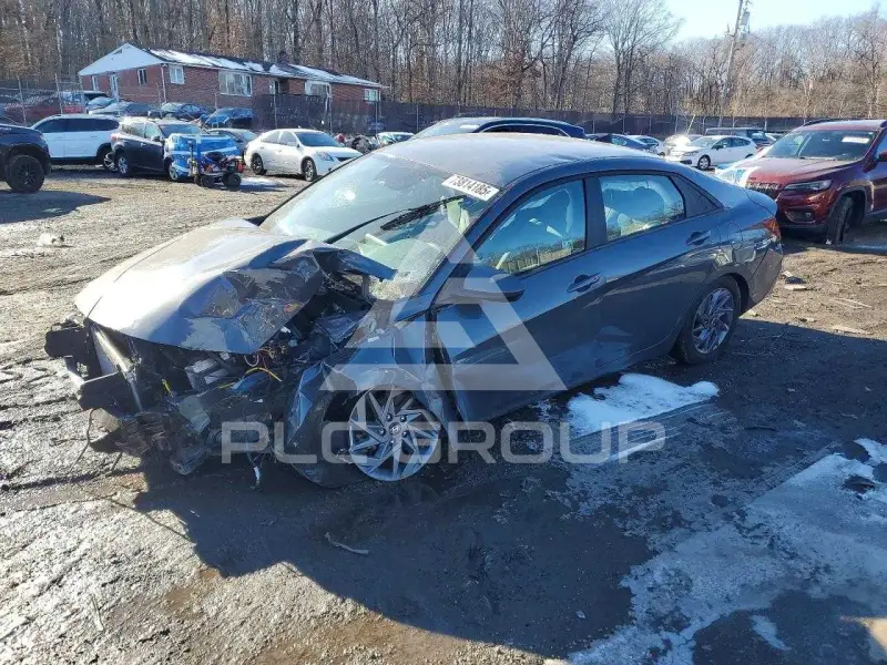 2024 Hyundai Elantra фото