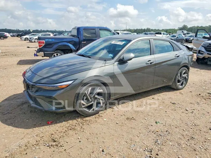 2024 Hyundai Elantra фото