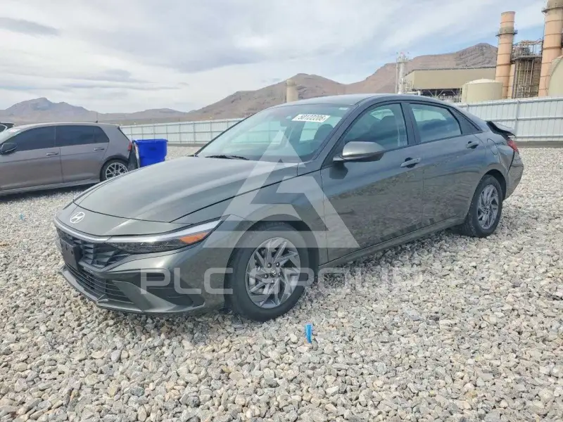2024 Hyundai Elantra фото