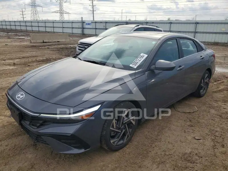 2024 Hyundai Elantra фото