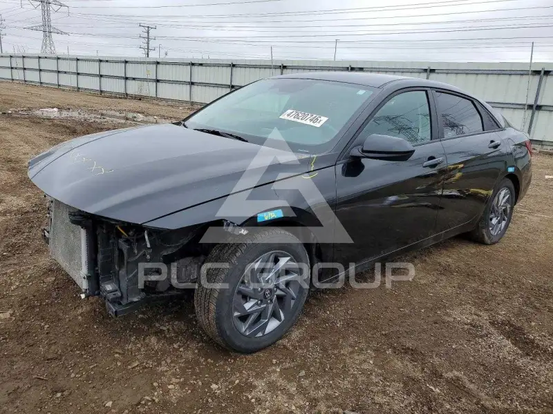 2024 Hyundai Elantra фото