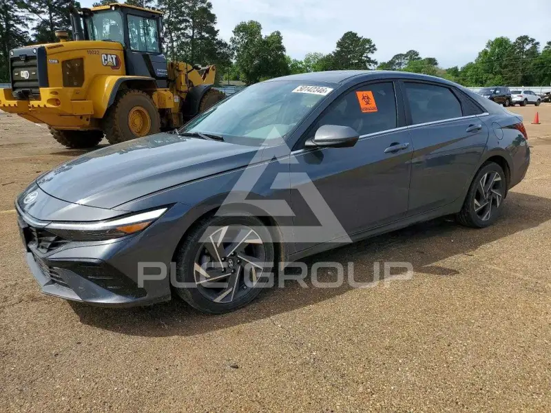 2024 Hyundai Elantra фото