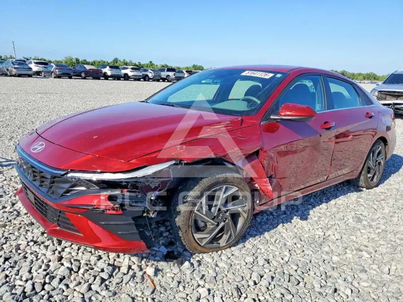 2024 Hyundai Elantra фото