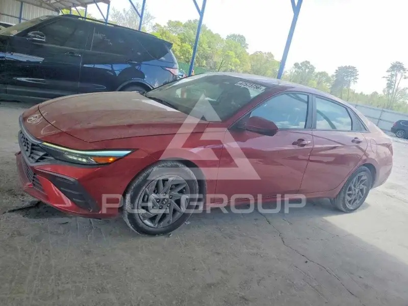 2024 Hyundai Elantra фото