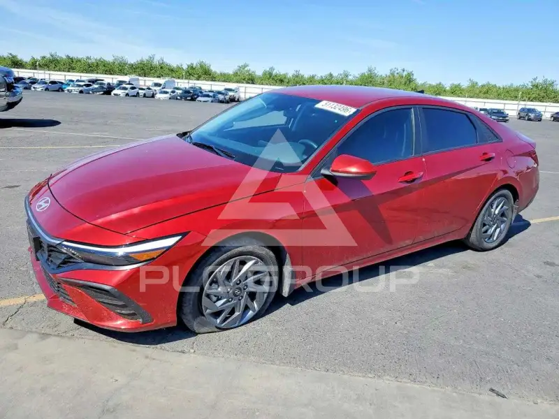 2024 Hyundai Elantra фото
