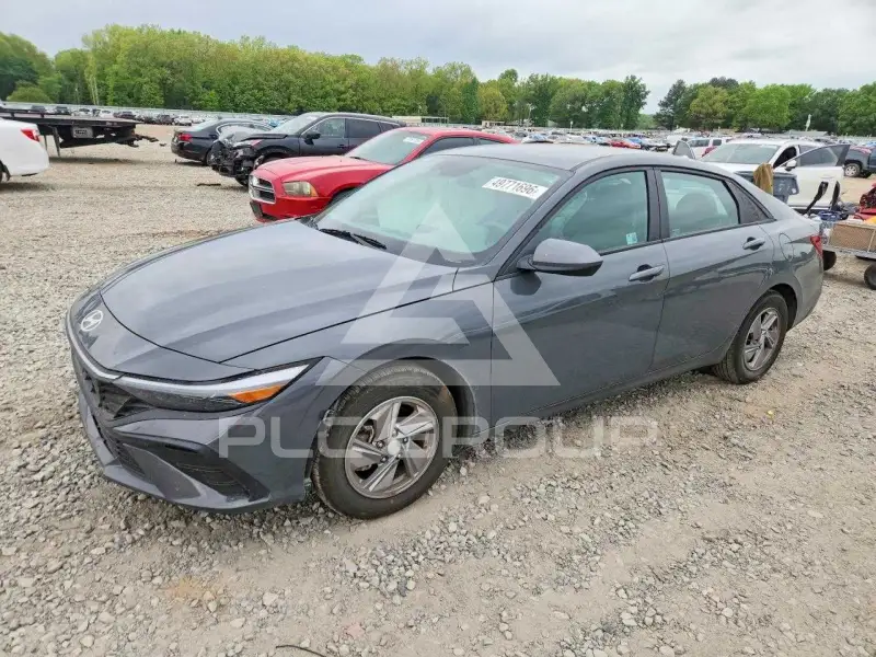 2024 Hyundai Elantra фото