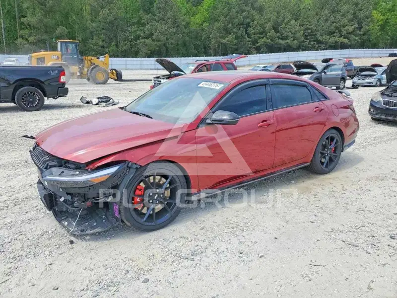 2024 Hyundai Elantra фото