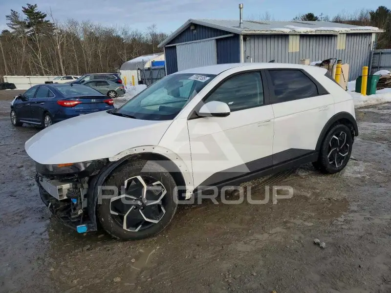 2024 Hyundai Ioniq photo