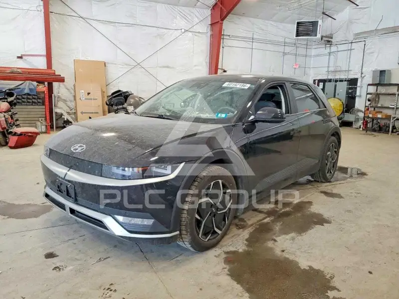 2024 Hyundai Ioniq photo