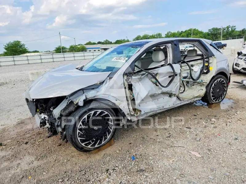 2024 Hyundai Ioniq photo