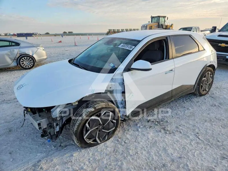 2024 Hyundai Ioniq photo