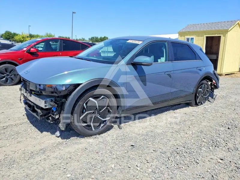 2024 Hyundai Ioniq photo
