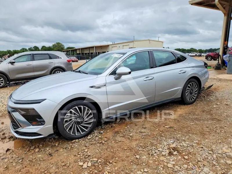 2024 Hyundai Sonata фото