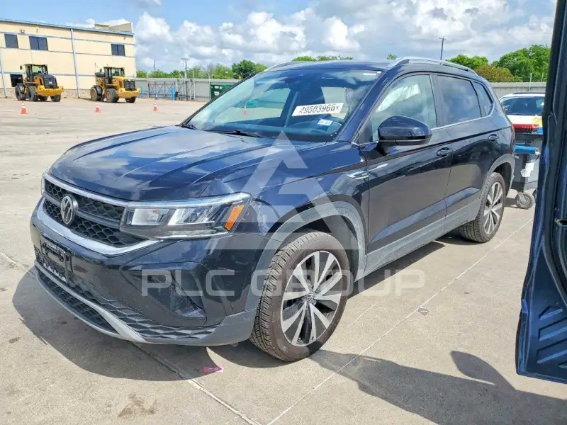 2024 Volkswagen Taos photo