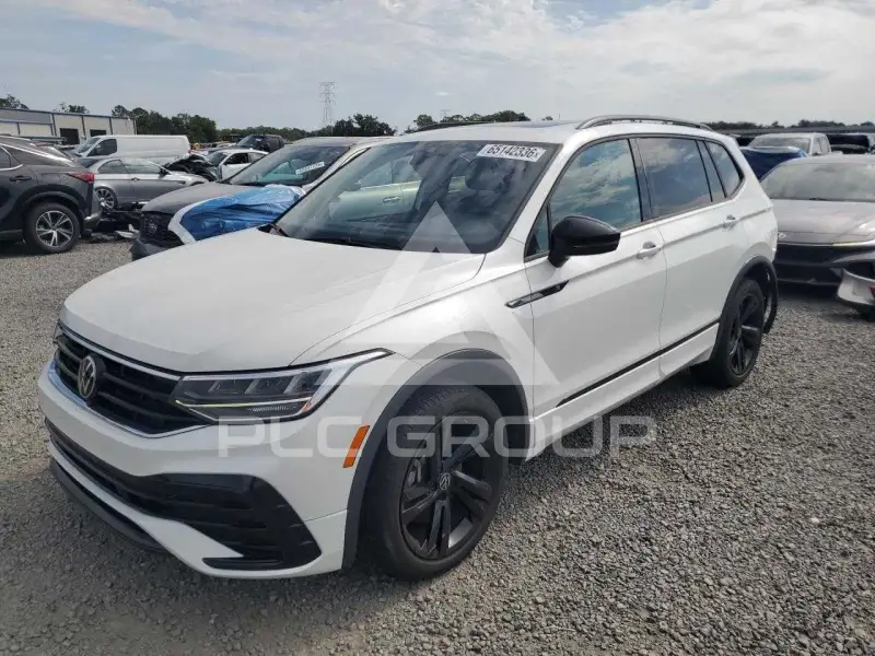 2024 Volkswagen Tiguan photo