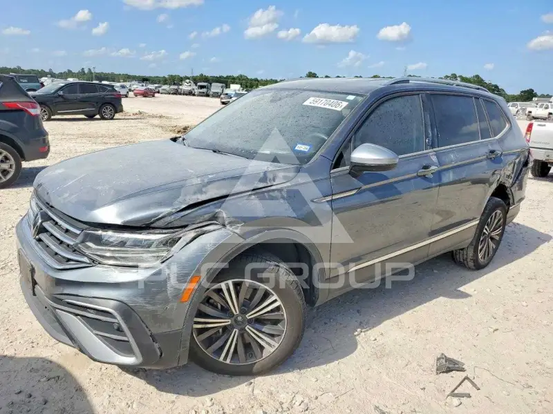 2024 Volkswagen Tiguan photo