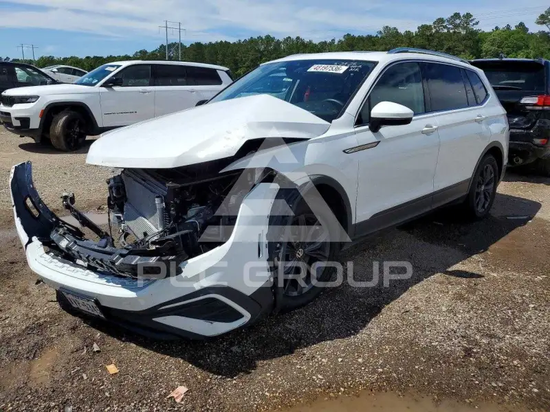 2024 Volkswagen Tiguan photo