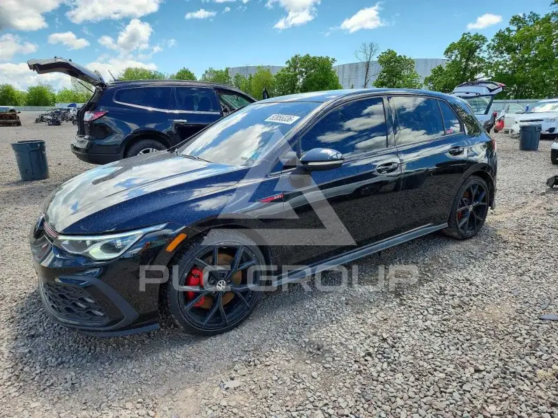 2024 Volkswagen GTI фото