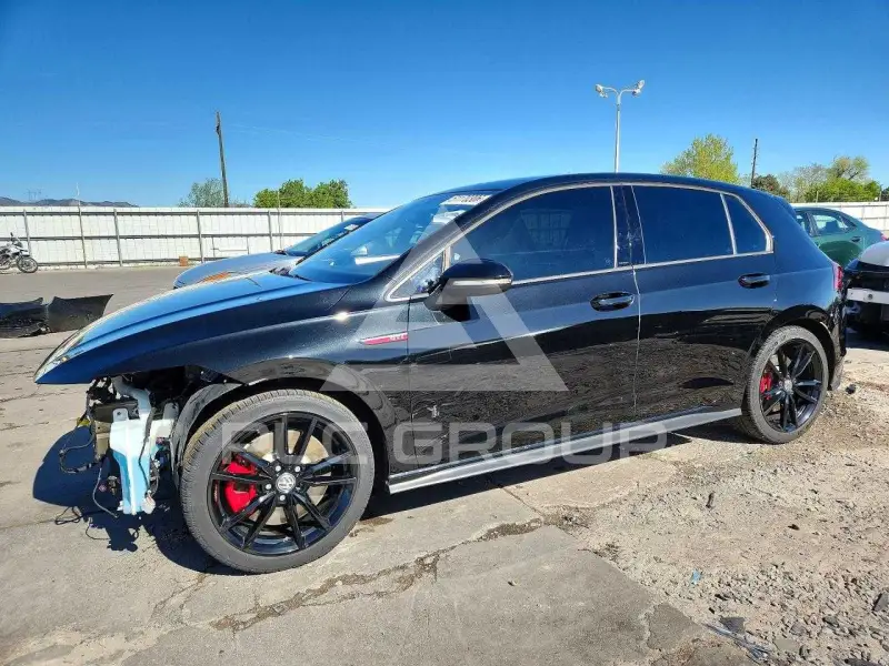 2024 Volkswagen GTI фото