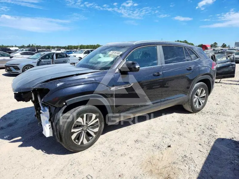 2024 Volkswagen Atlas photo