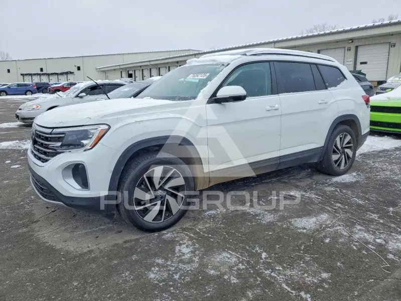 2024 Volkswagen Atlas photo