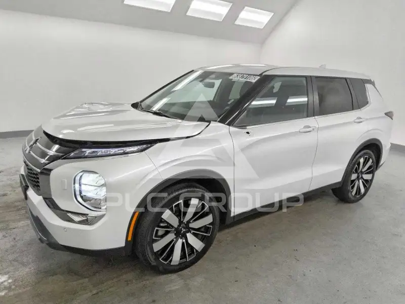 2025 Mitsubishi OUTLANDER фото
