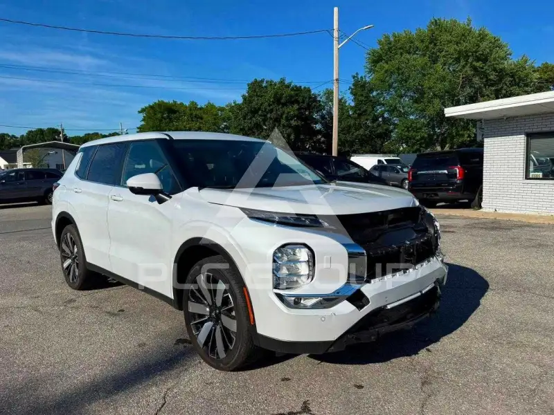 2025 Mitsubishi OUTLANDER фото