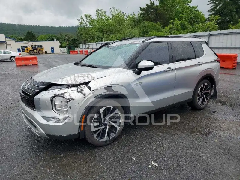 2025 Mitsubishi OUTLANDER фото