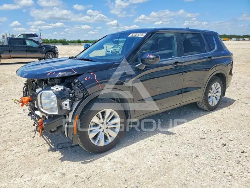 2025 Mitsubishi OUTLANDER фото