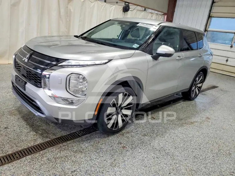 2025 Mitsubishi OUTLANDER фото