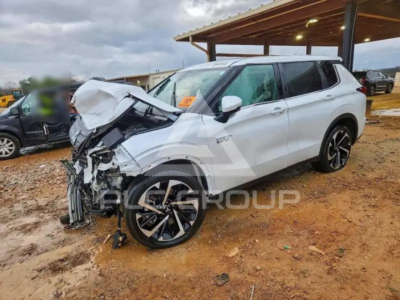 2025 Mitsubishi OUTLANDER фото