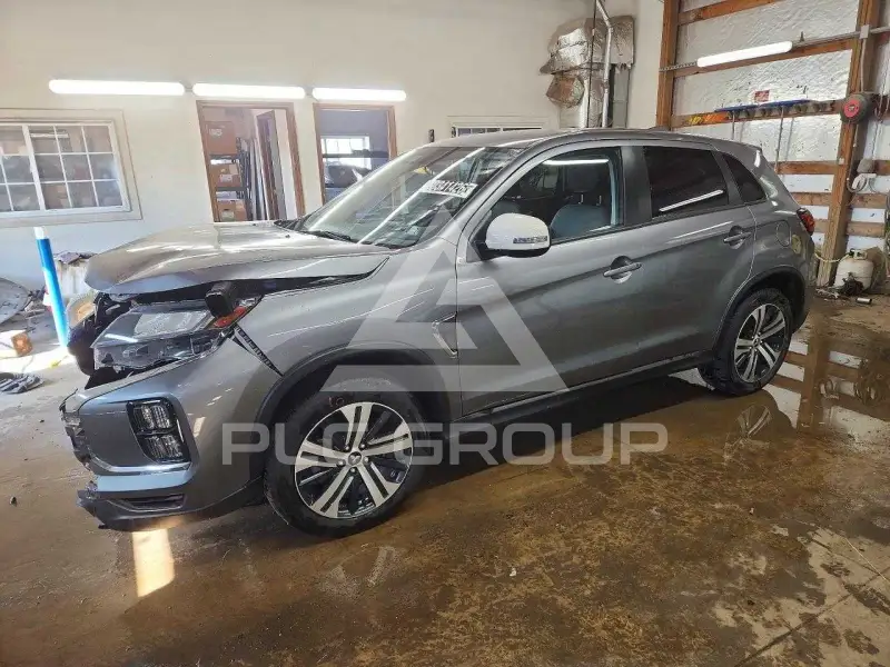 2025 Mitsubishi OUTLANDER фото
