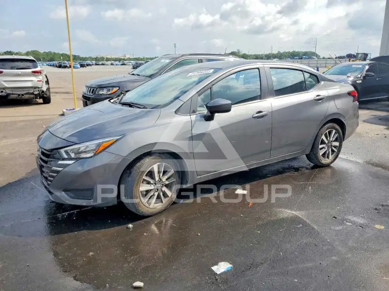 2025 Nissan VERSA photo