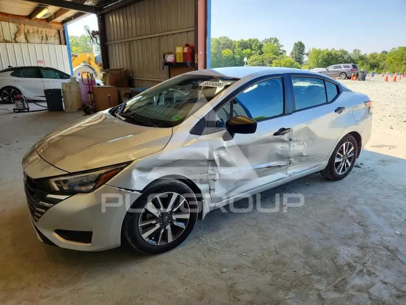 2025 Nissan VERSA фото