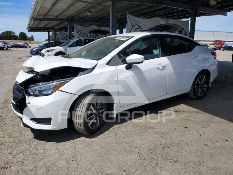 2025 Nissan VERSA photo