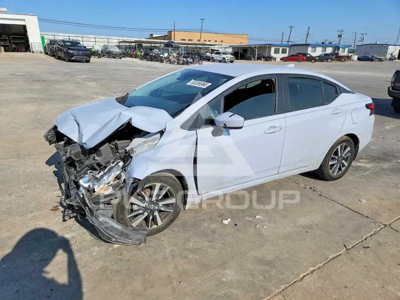 2025 Nissan VERSA фото