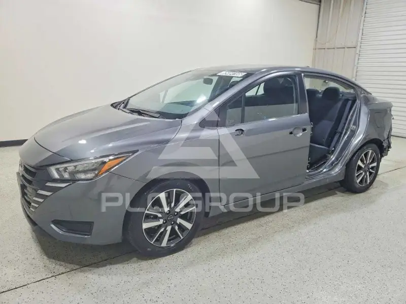 2025 Nissan VERSA фото