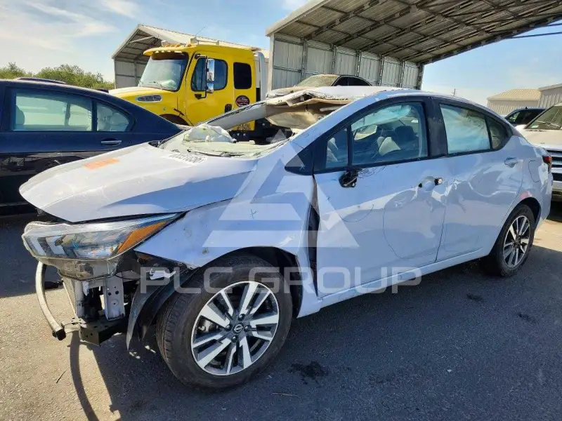 2025 Nissan VERSA фото