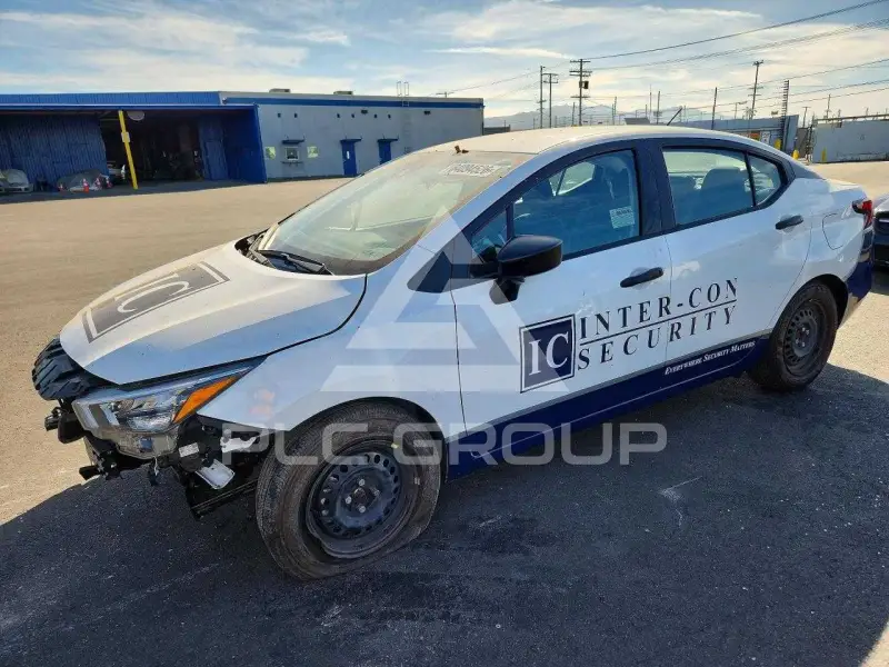 2025 Nissan VERSA фото