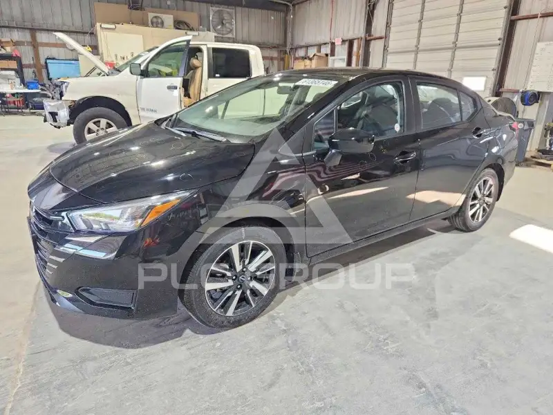 2025 Nissan VERSA фото
