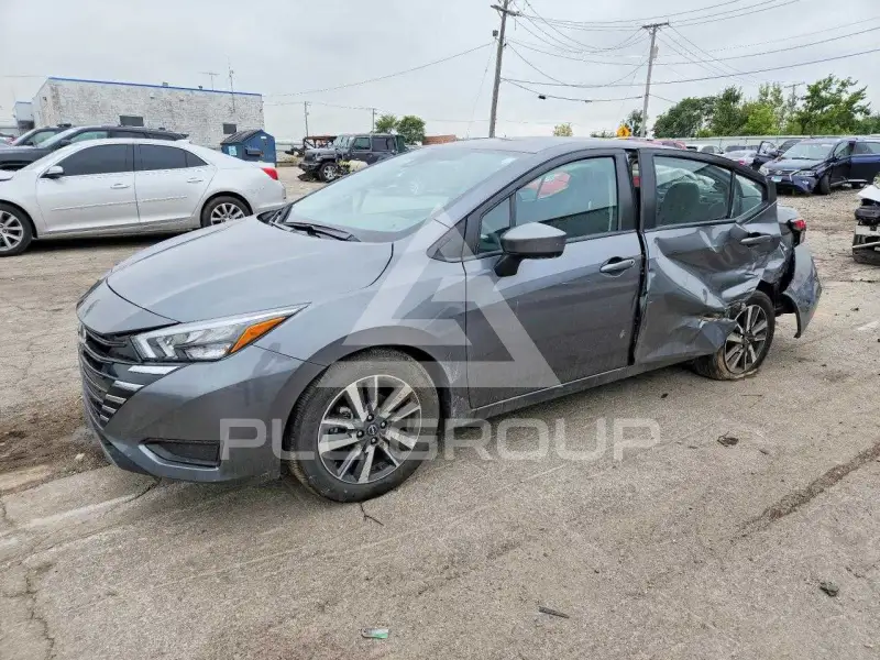 2025 Nissan VERSA фото