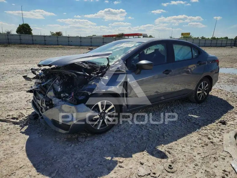 2025 Nissan VERSA photo