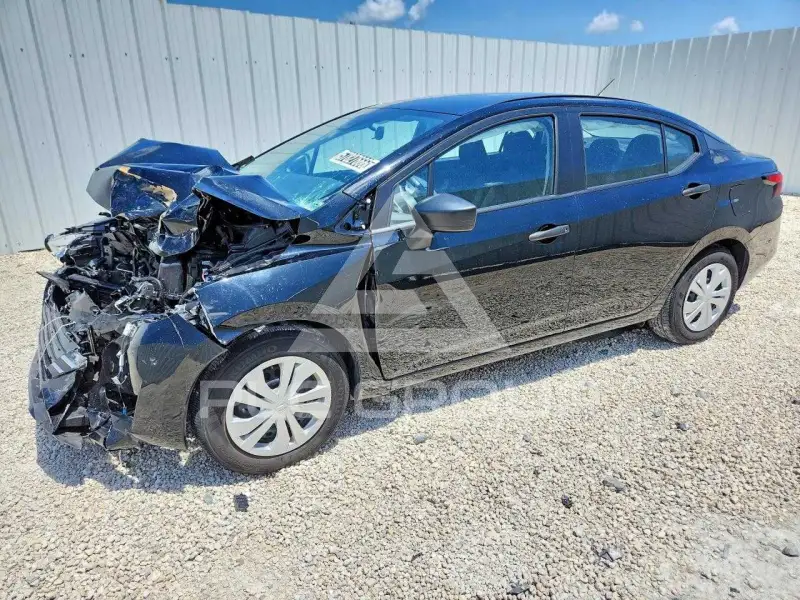 2025 Nissan VERSA photo