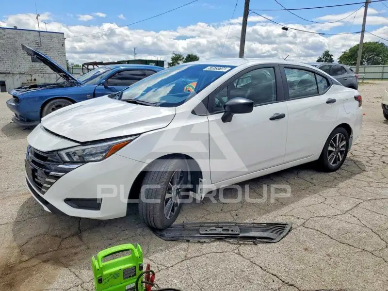 2025 Nissan VERSA photo