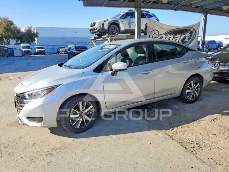 2025 Nissan VERSA фото